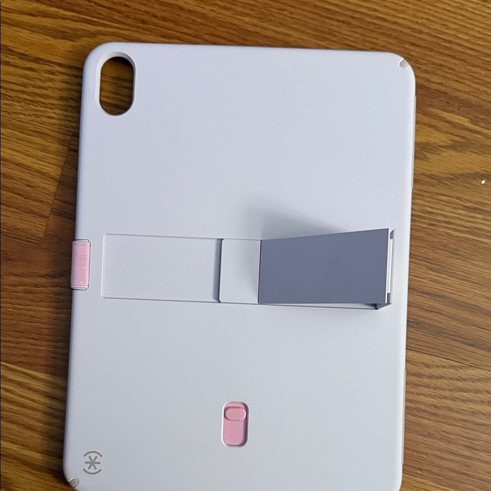 Speck StandyShell Purple iPad 10.9 Case - Picture 5 of 6